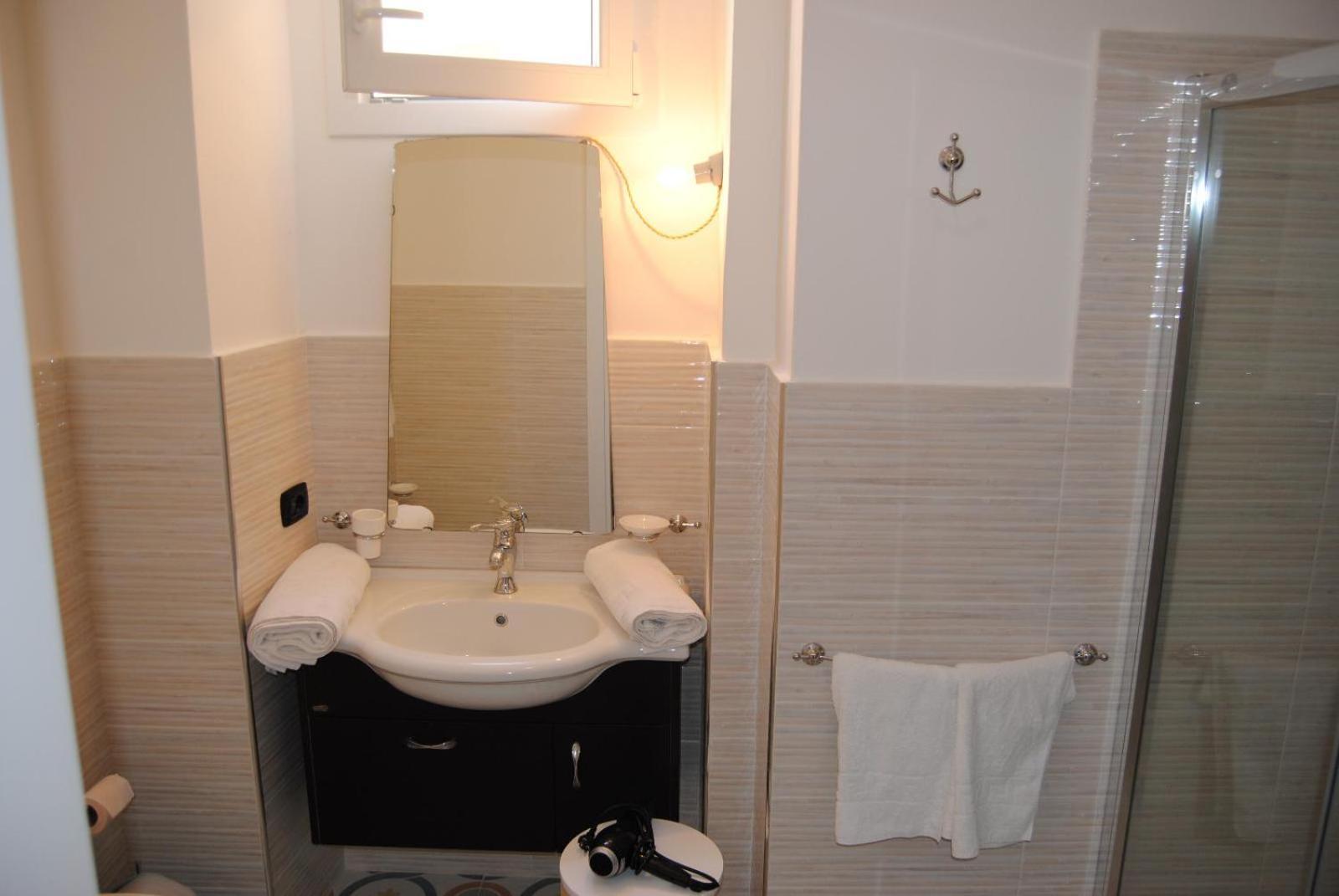 B & B Palazzo Maestro & Corte Maestro Rooms Gallipoli Værelse billede