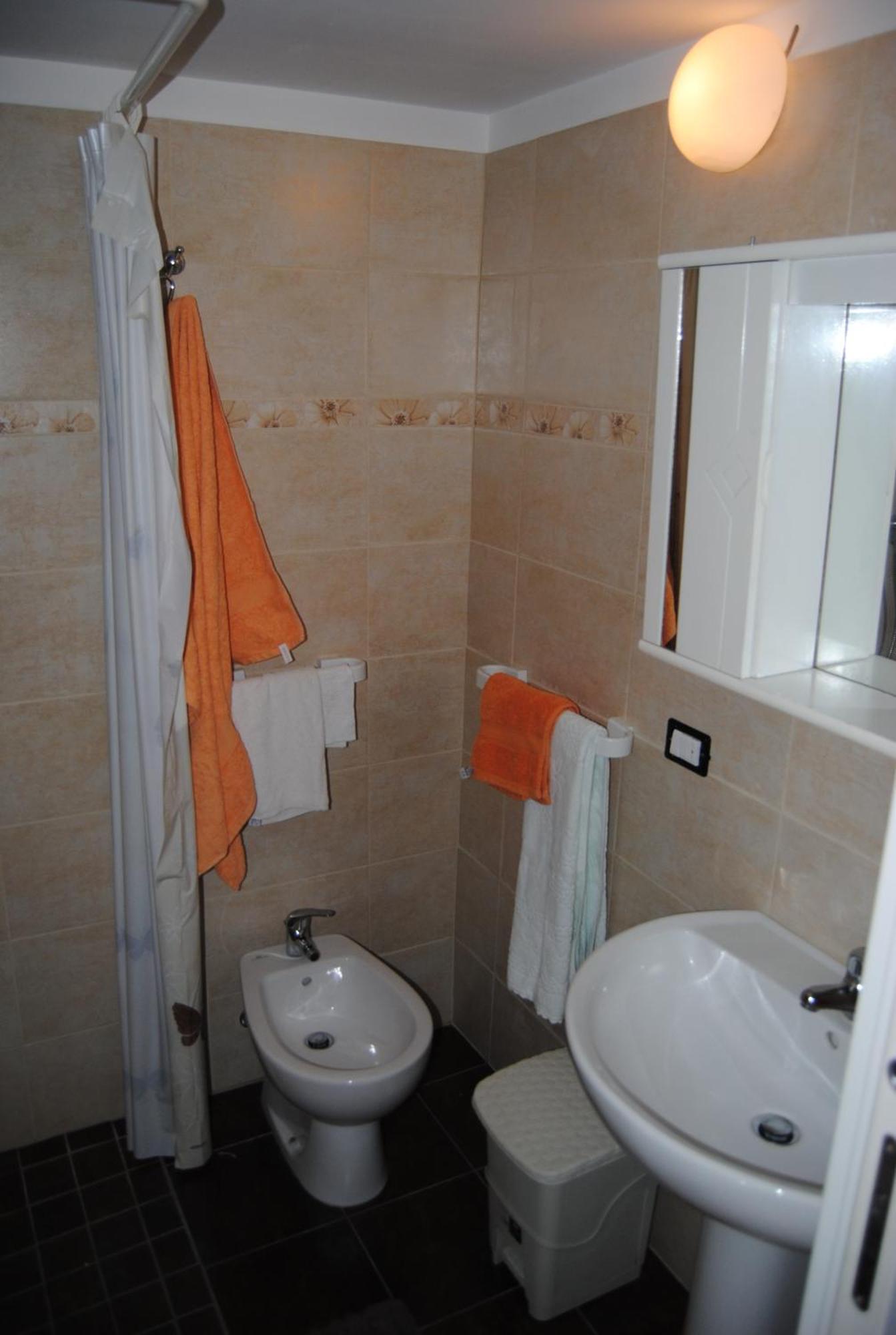 B & B Palazzo Maestro & Corte Maestro Rooms Gallipoli Værelse billede