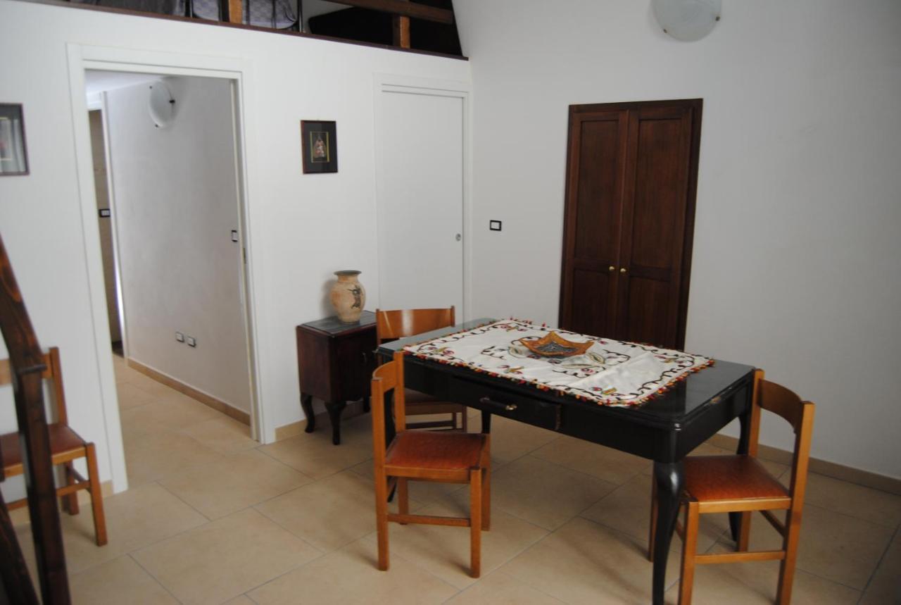 B & B Palazzo Maestro & Corte Maestro Rooms Gallipoli Værelse billede